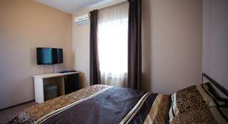 Гостиница Феникc Краснодар Двухместный номер «Комфорт» с 1 кроватью или 2 отдельными кроватями-3